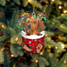 Laden Sie das Bild in den Galerie-Viewer, Niedliche Weihnachtssocken-Hundeverzierung
